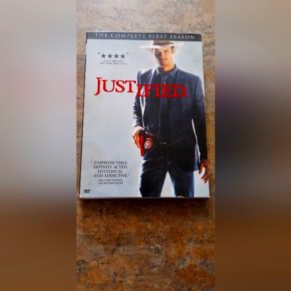 Justified The Complete First Season DVD - White & Red Cover